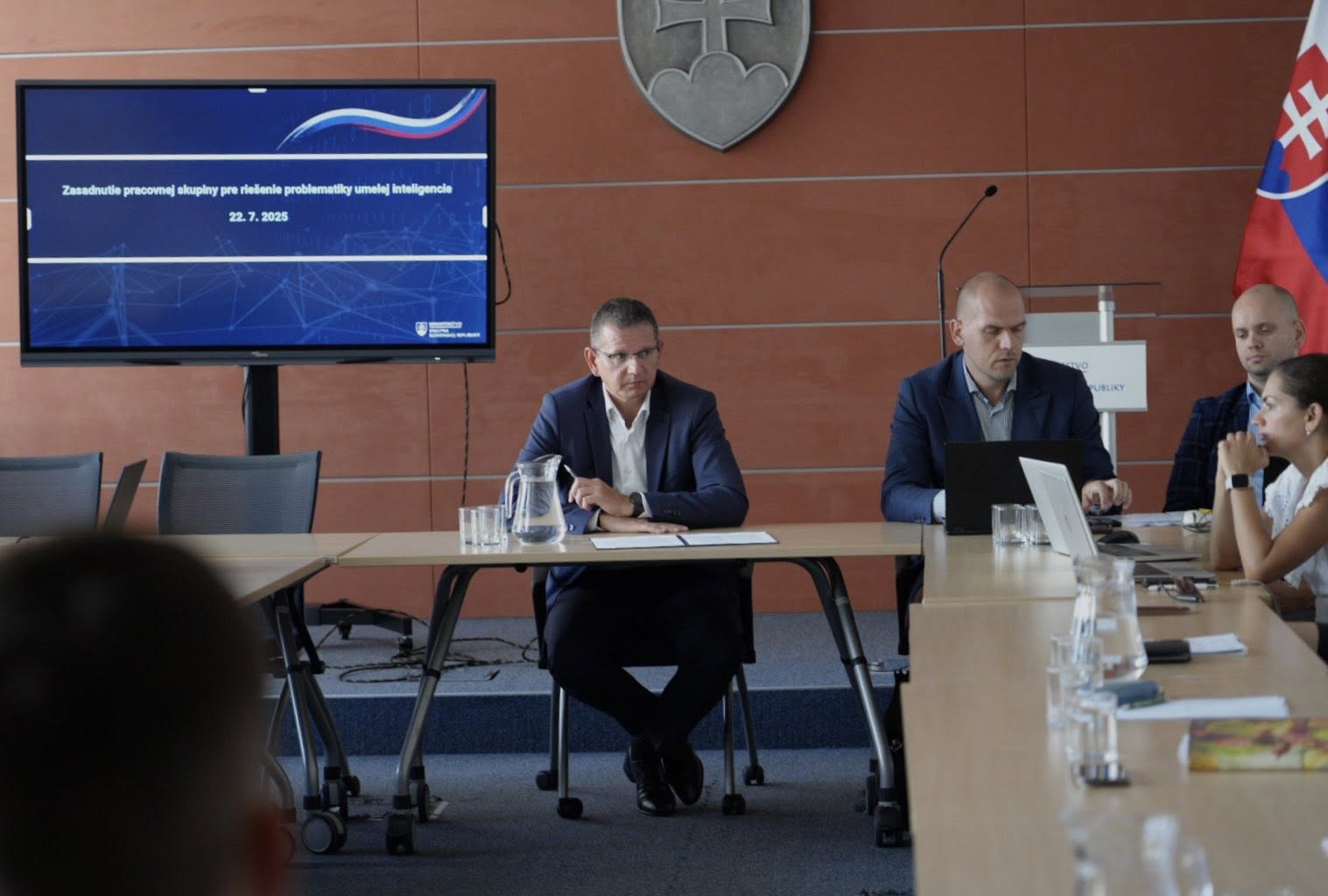 expertna skupina pre umelu inteligenciu